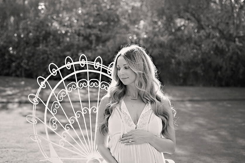 Palm Springs Artistic maternity photographer