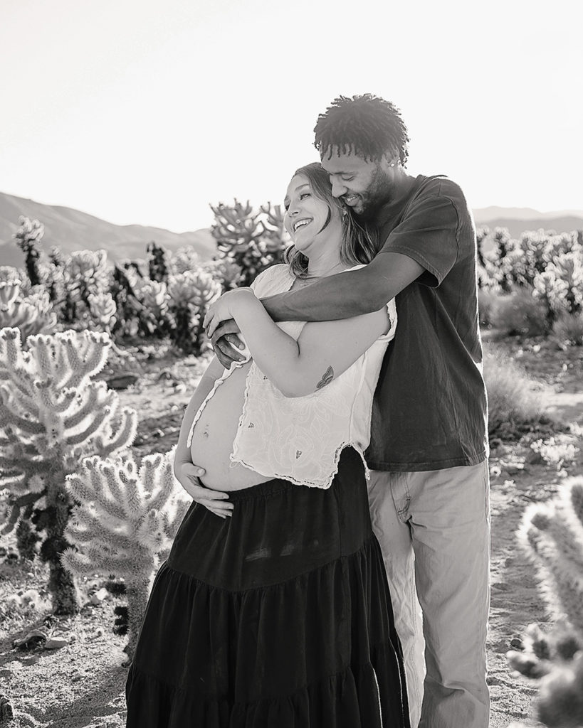 Black and white maternity photo in Joshua Tree